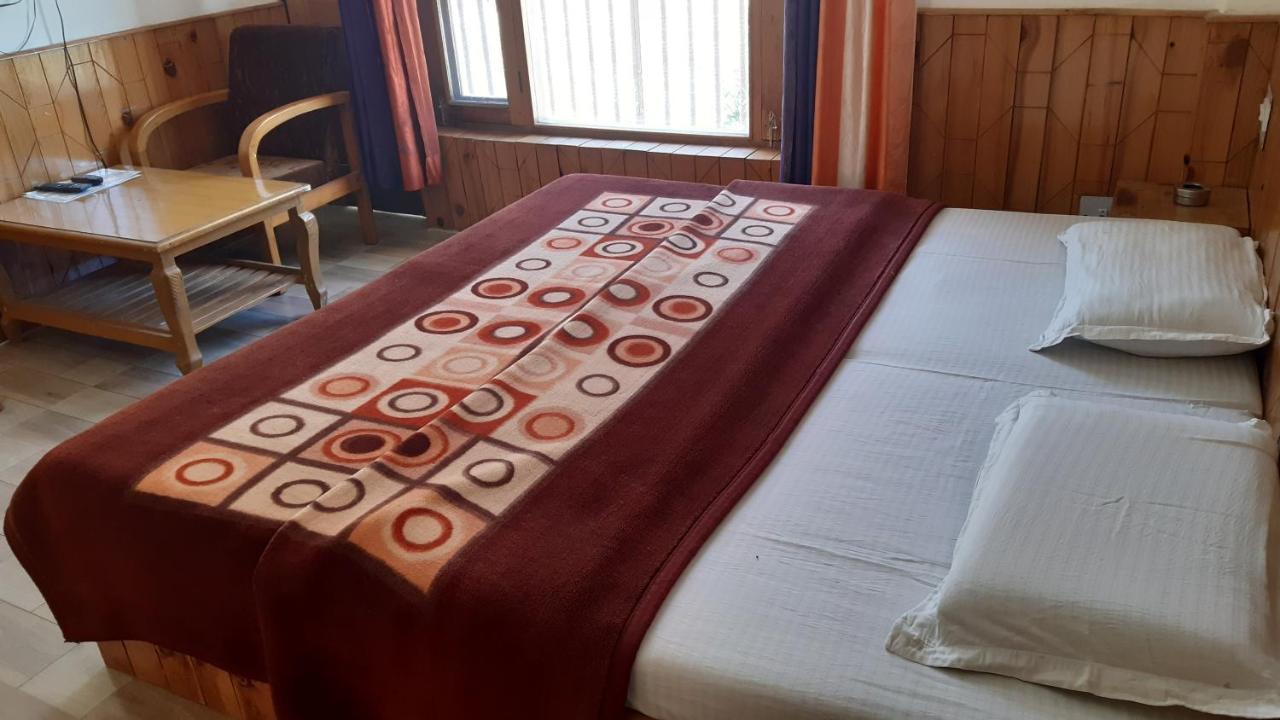 Hadimba Regency Hostel Manali  Ngoại thất bức ảnh