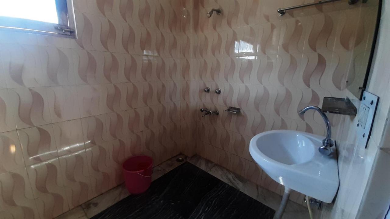 Hadimba Regency Hostel Manali  Ngoại thất bức ảnh
