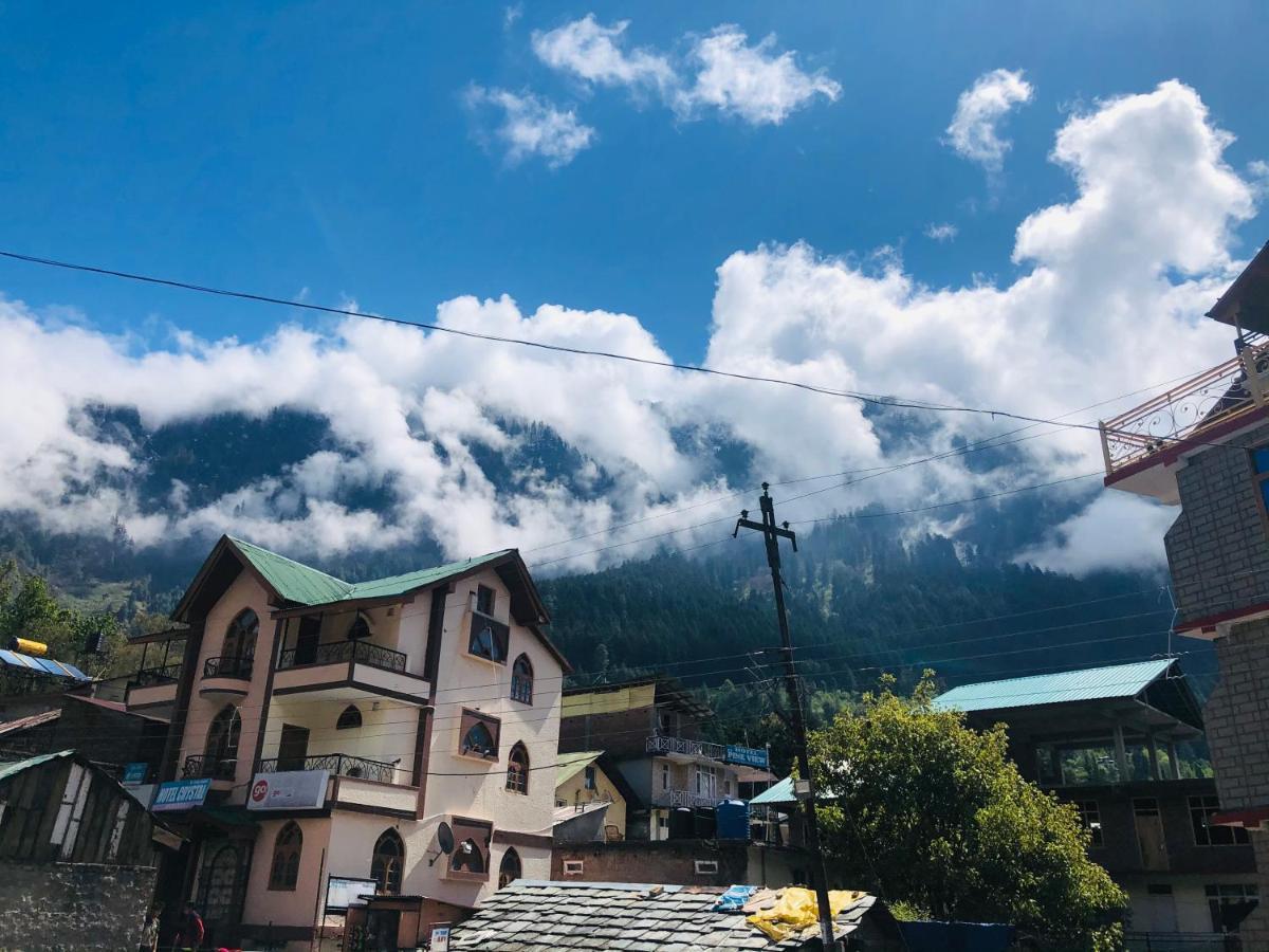 Hadimba Regency Hostel Manali  Ngoại thất bức ảnh
