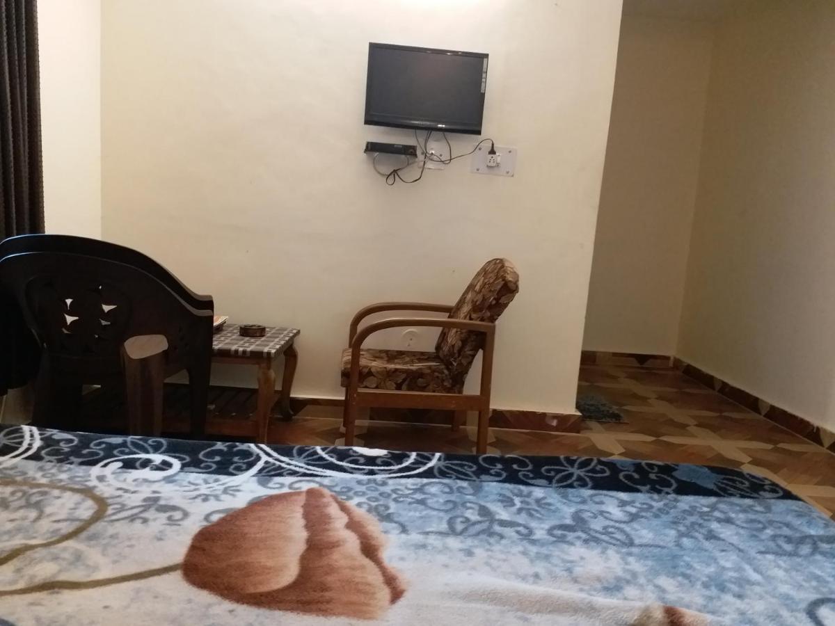 Hadimba Regency Hostel Manali  Ngoại thất bức ảnh